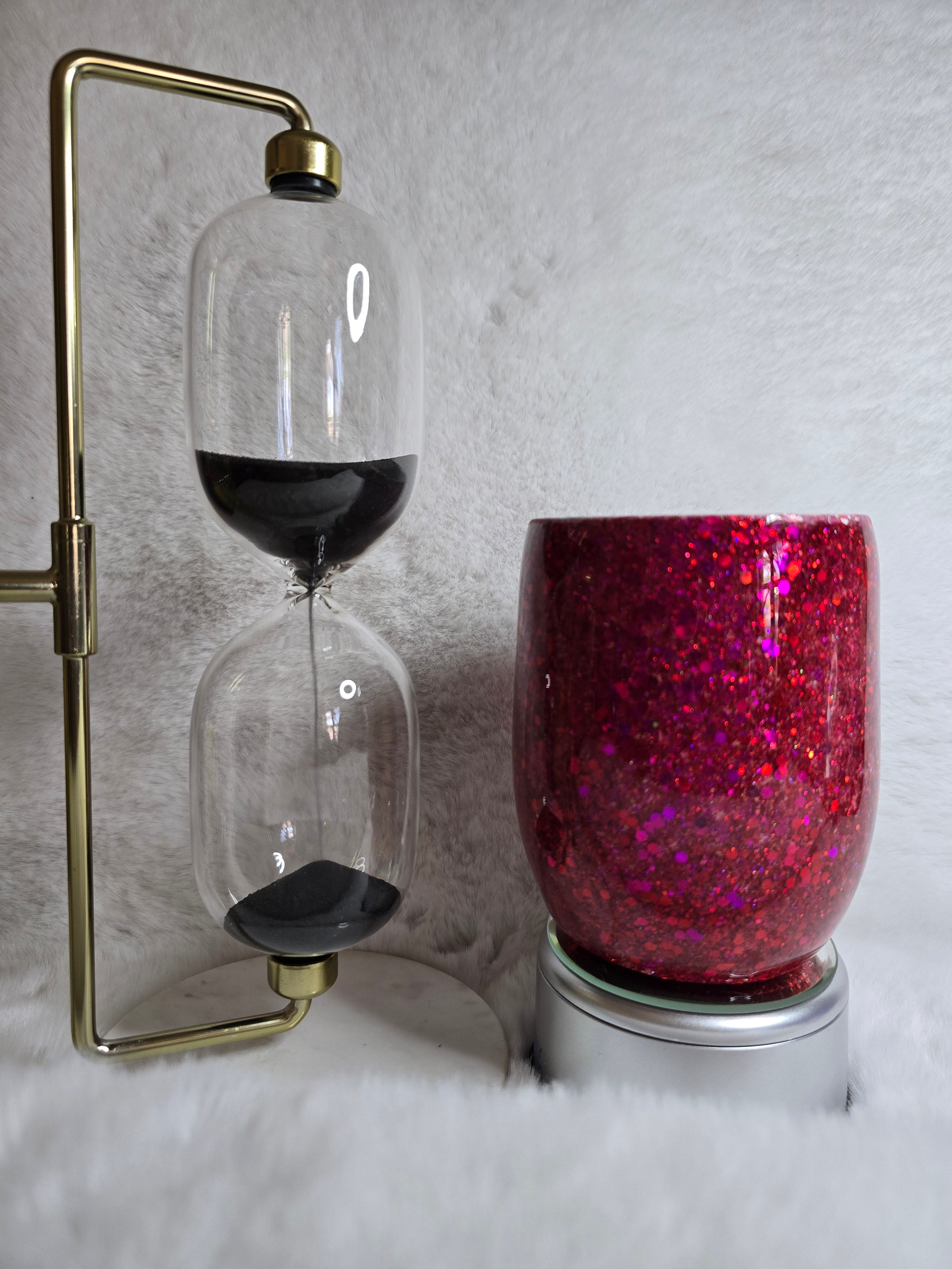 17 oz Glittered Base Wine Tumbler