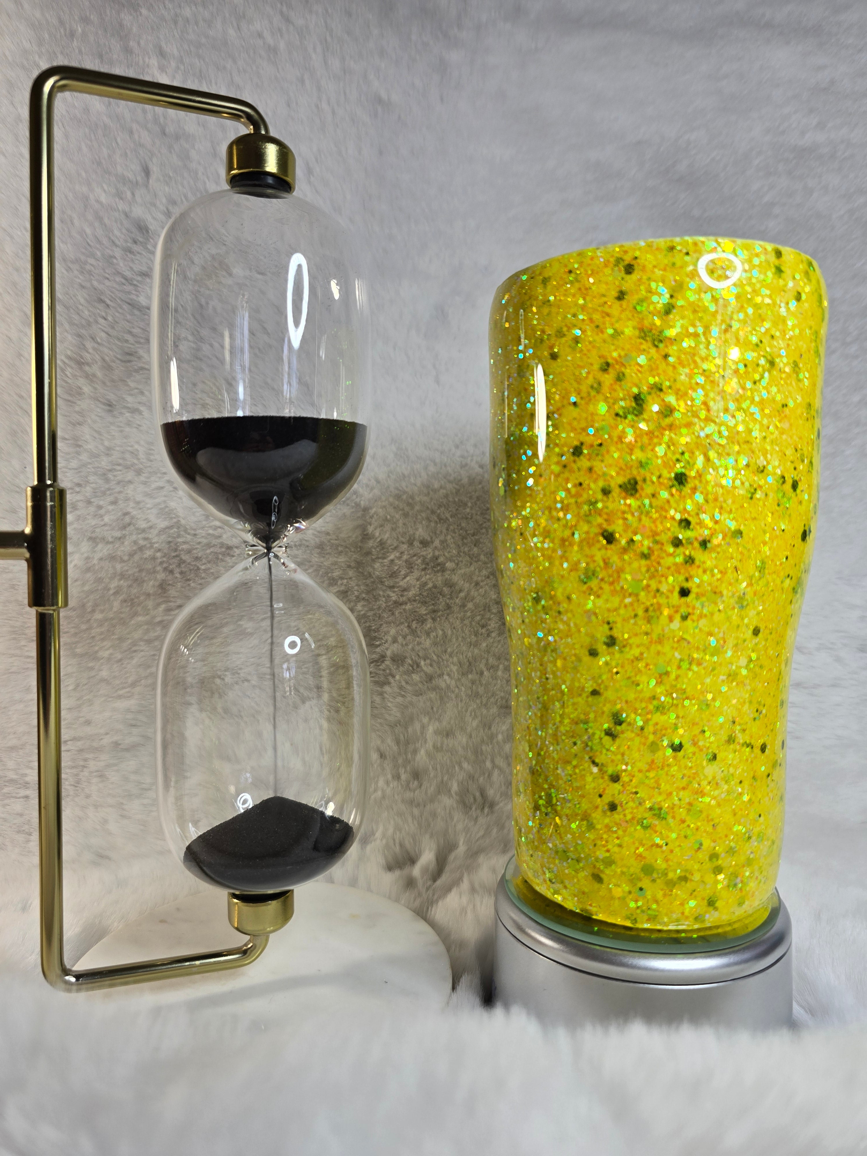 20 oz Glittered Base Tumbler